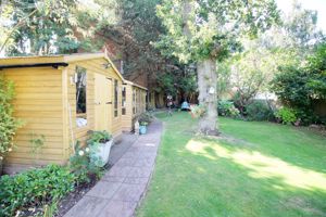 Photo 16- click for photo gallery